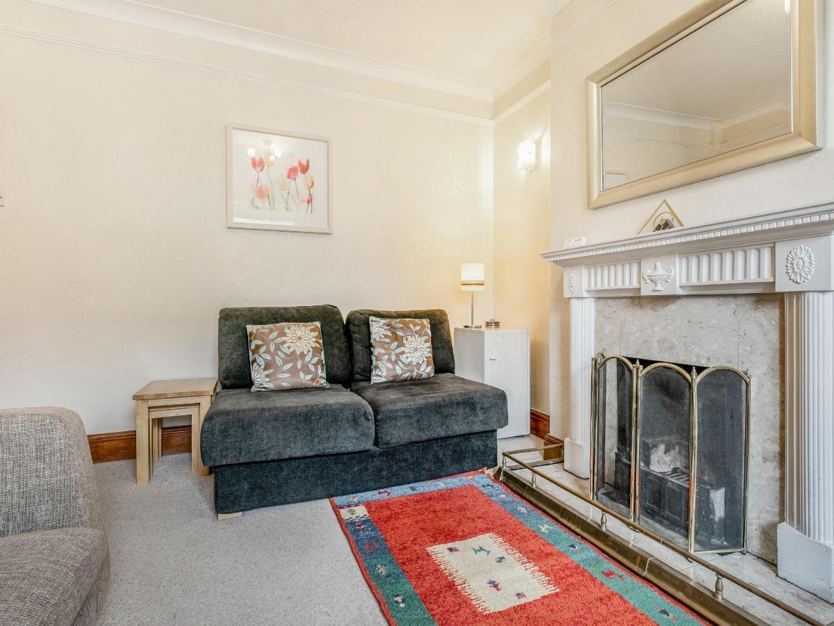 Rosskeen Villa Tideswell Dış mekan fotoğraf
